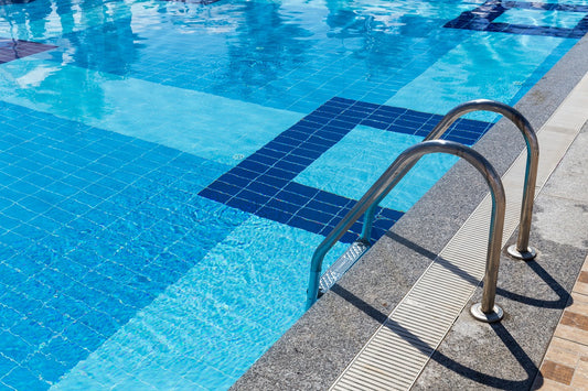 Best Practices for Winterising Your Pool with Professional-Grade Products